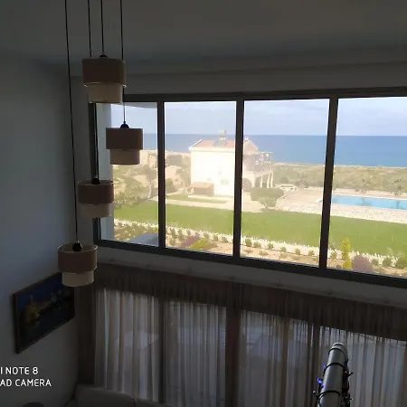 Luxury Two-level Romantic By The Sea דירה ניקוסיה