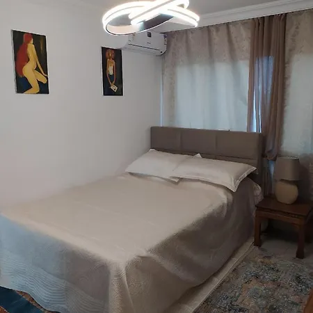 Luxury Two-level Romantic By The Sea דירה ניקוסיה