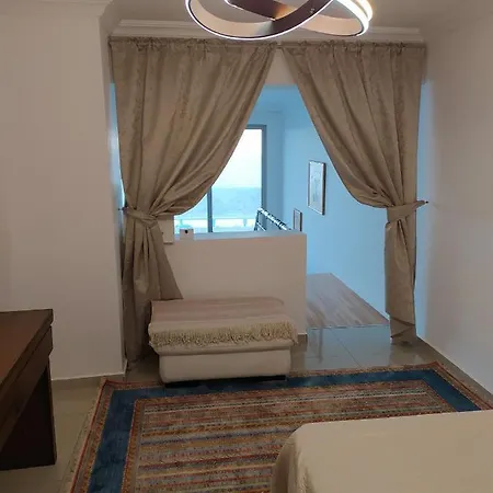 Luxury Two-level Romantic By The Sea ניקוסיה