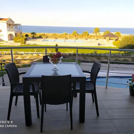 Luxury Two-level Romantic By The Sea Апартаменты *